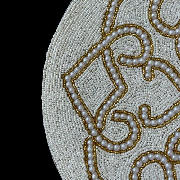 TIRAMISU Handmade Beaded 15in Round Placemat Charger Glam White & Gold NEW - Picture 10 of 16